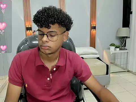 boylittle19cm online show from 11, 9, 2025