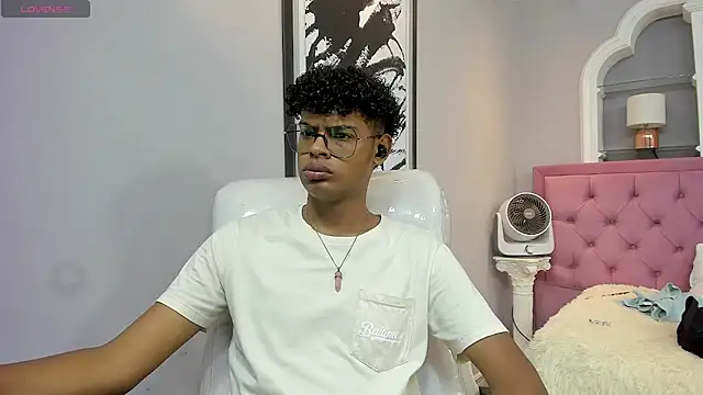 boylittle19cm online show from 20, 9, 2025