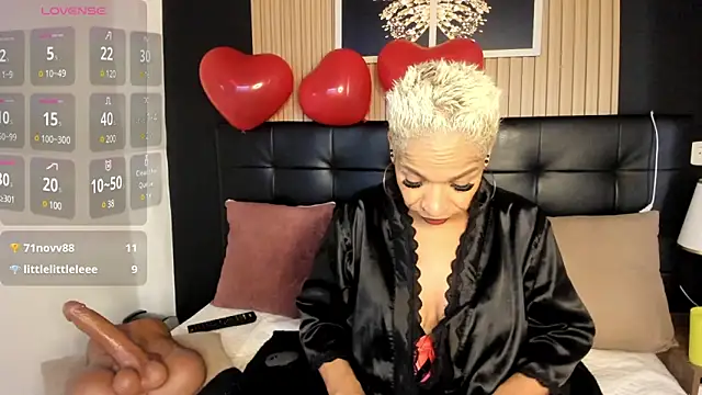 Snapshot of summer_night_ chatting on 19, 2, 2025 summer night online show from 19, 2, 2025