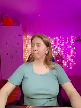 D0nna  online show from 20, 4, 2026