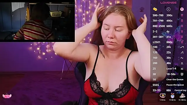 Snapshot of D0nna_ chatting on 5, 6, 2026 D0nna online show from 5, 6, 2026