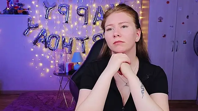 D0nna  online show from 24, 7, 2026