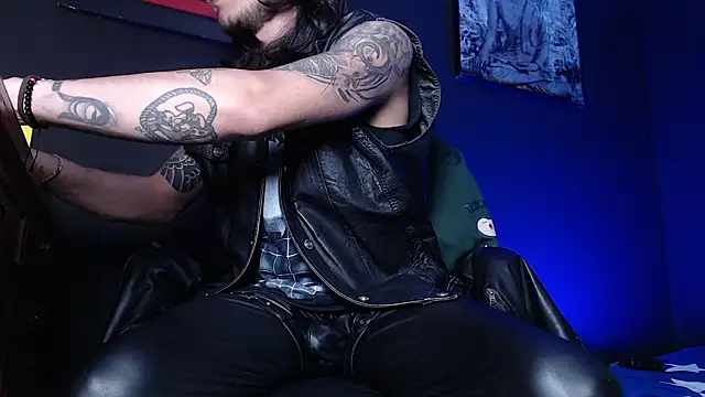 Snapshot of Dicaprioo_ chatting on 13, 2, 2026 Dicaprioo online show from 13, 2, 2026