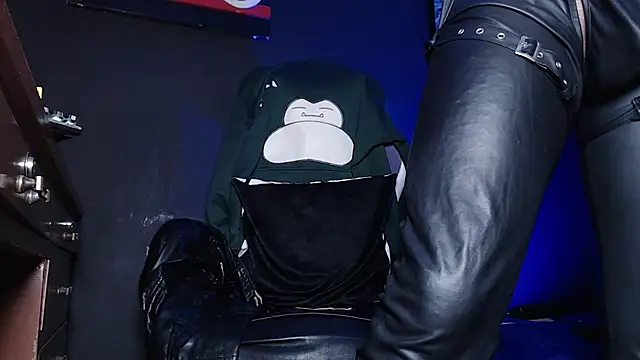 Snapshot of Dicaprioo_ chatting on 18, 2, 2026 Dicaprioo online show from 18, 2, 2026