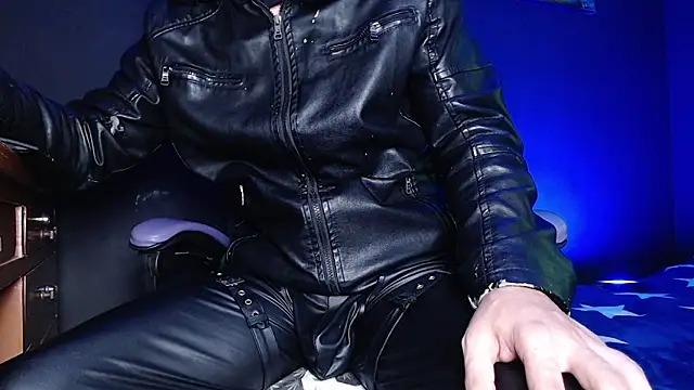 Snapshot of Dicaprioo_ chatting on 21, 2, 2026 Dicaprioo online show from 21, 2, 2026