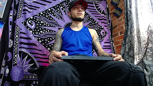 Snapshot of Dicaprioo_ chatting on 25, 2, 2026 Dicaprioo online show from 25, 2, 2026