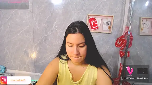 Mia  reys online show from 25, 2, 2026