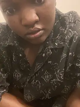 sweet18creamybigpussy online show from 15, 12, 2025