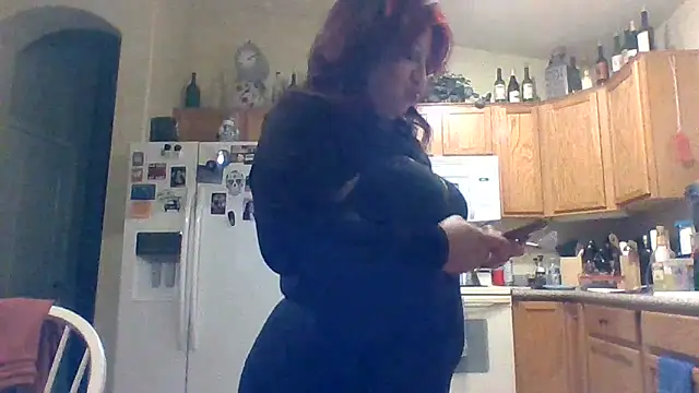 Erotic nayma online show from 26, 1, 2025