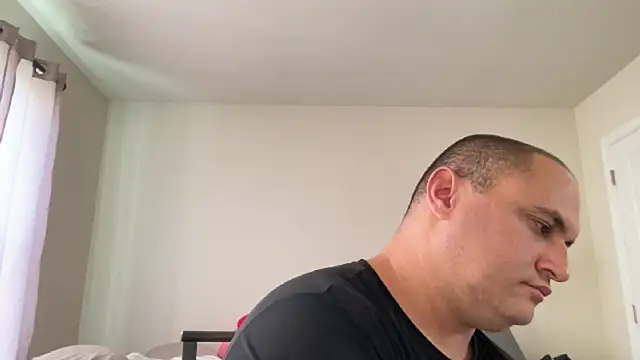 SluggishChase99 online show from 5, 11, 2025