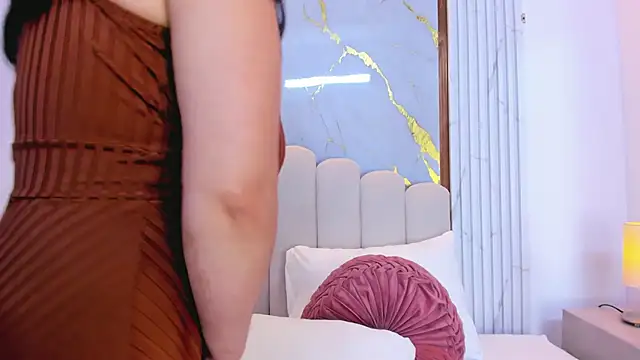 Snapshot of dahianthompson chatting on 15, 10, 2025 dahianthompson online show from 15, 10, 2025