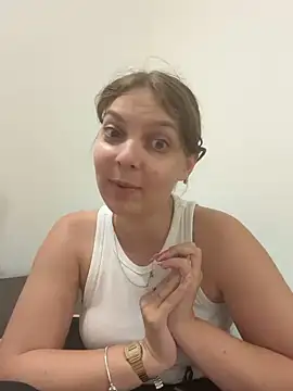 Snapshot of kitty_kat__ chatting on 16, 9, 2025 kitty kat online show from 16, 9, 2025