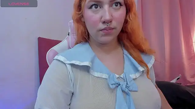Snapshot of scarlett_queen56 chatting on 28, 2, 2025 scarlett queen56 online show from 28, 2, 2025