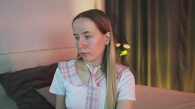 Cassie Kelman online show from 6, 3, 2025