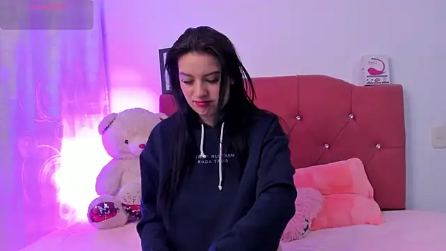 LucianaTomson online show from 11, 10, 2025