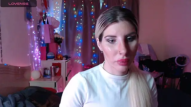 BLACKPeonyy online show from 9, 9, 2025