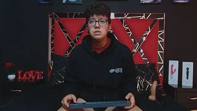 alex noa online show from 7, 3, 2025