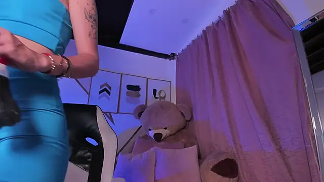 maye wells online show from 30, 1, 2025