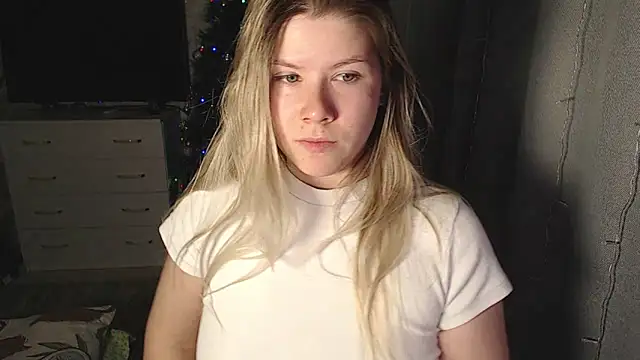 Snapshot of MelissaXKinky chatting on 16, 1, 2025 MelissaXKinky online show from 16, 1, 2025