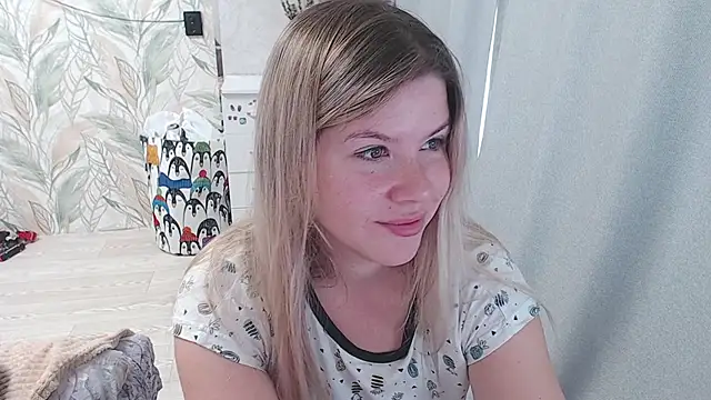 Snapshot of MelissaXKinky chatting on 23, 9, 2025 MelissaXKinky online show from 23, 9, 2025