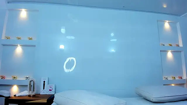 Dalia-Prada online show from 14, 11, 2025