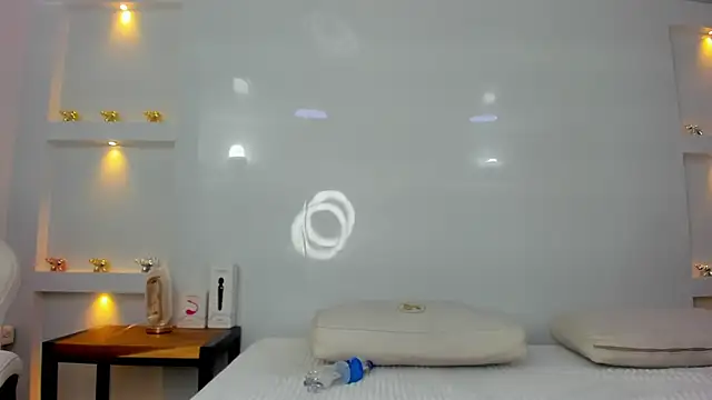 Dalia-Prada online show from 22, 12, 2025