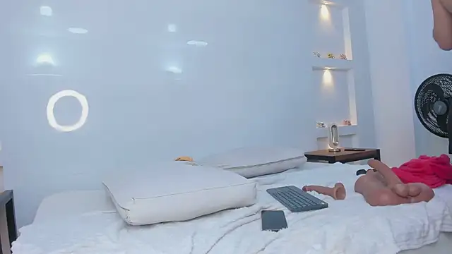 Dalia-Prada online show from 11, 4, 2026