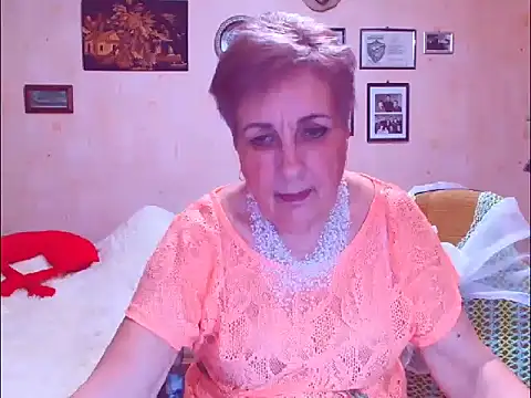 Victoria5643 online show from 25, 3, 2026
