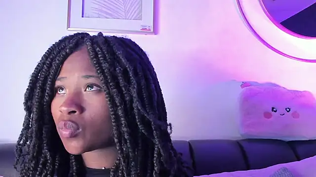 Snapshot of Anneth__M chatting on 16, 3, 2025 Anneth M online show from 16, 3, 2025