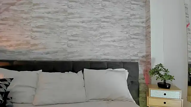 Snapshot of Anneth__M chatting on 30, 9, 2025 Anneth M online show from 30, 9, 2025