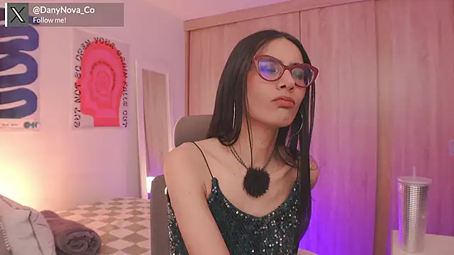 DanyNova Co online show from 6, 4, 2026