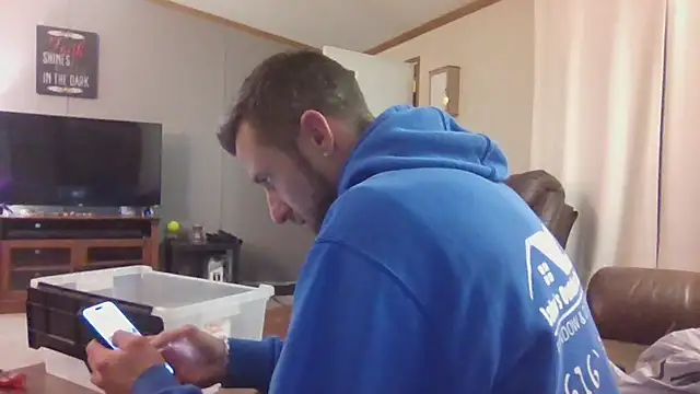 HungStud4You online show from 8, 1, 2025