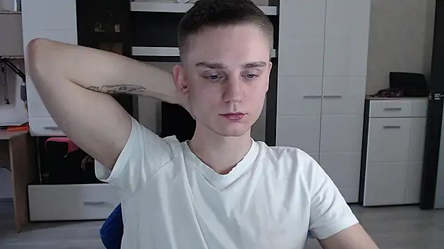 angryzan online show from 27, 1, 2025