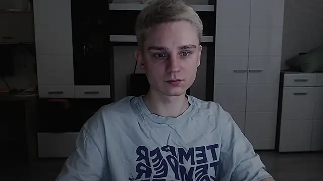 angryzan online show from 28, 2, 2025