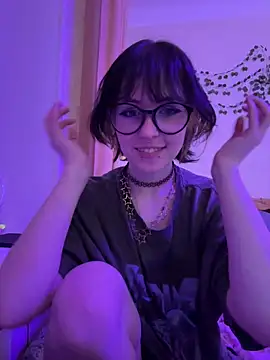 Snapshot of lily_noris chatting on 1, 12, 2025 lily noris online show from 1, 12, 2025