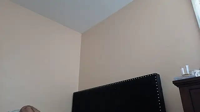 Snapshot of hailzeffn chatting on 4, 10, 2025 hailzeffn online show from 4, 10, 2025
