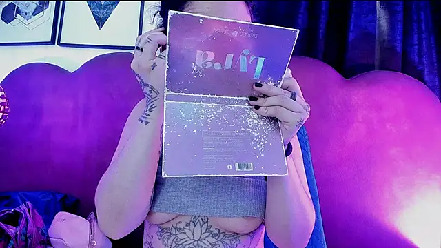 Snapshot of sophy_rock chatting on 22, 6, 2026 sophy rock online show from 22, 6, 2026