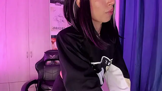 gennesisxx online show from 22, 9, 2025