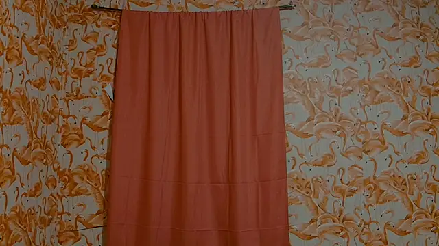 strawberrysmoothie online show from 28, 2, 2025