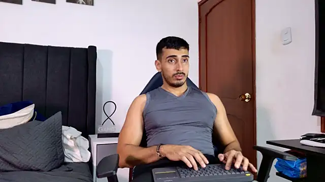 muscle ares online show from 19, 11, 2025