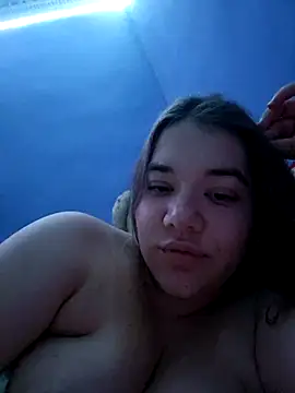 Snapshot of LunaGrey21 chatting on 9, 12, 2024 LunaGrey21 online show from 9, 12, 2024