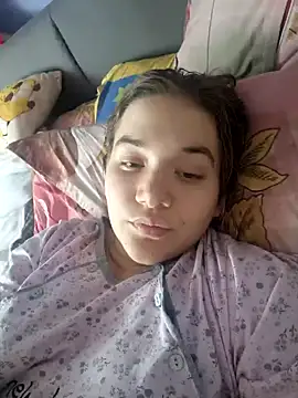 Snapshot of LunaGrey21 chatting on 8, 1, 2025 LunaGrey21 online show from 8, 1, 2025