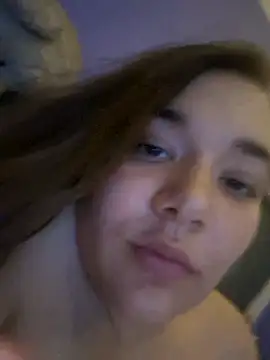 Snapshot of LunaGrey21 chatting on 20, 2, 2025 LunaGrey21 online show from 20, 2, 2025