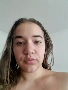 Snapshot of LunaGrey21 chatting on 7, 10, 2025 LunaGrey21 online show from 7, 10, 2025