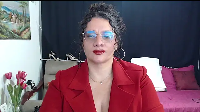 Aleja Gonzales online show from 11, 6, 2026