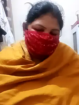 Snapshot of Shoni__ chatting on 15, 12, 2024 Shoni online show from 15, 12, 2024