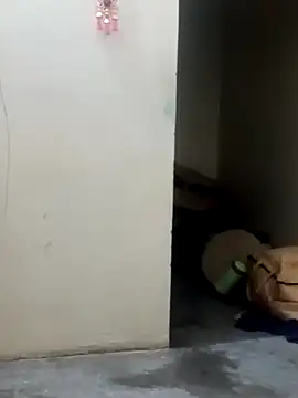 Snapshot of Shoni__ chatting on 16, 12, 2024 Shoni online show from 16, 12, 2024