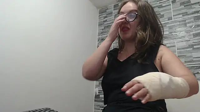 Snapshot of Venus_Santana chatting on 17, 1, 2025 Venus Santana online show from 17, 1, 2025