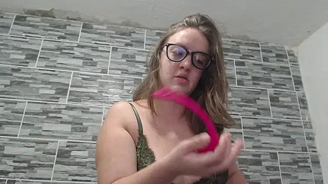 Snapshot of Venus_Santana chatting on 28, 2, 2025 Venus Santana online show from 28, 2, 2025