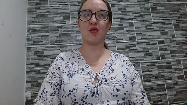 Snapshot of Venus_Santana chatting on 2, 5, 2026 Venus Santana online show from 2, 5, 2026